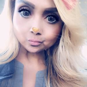 Meet your Posher, Lynn